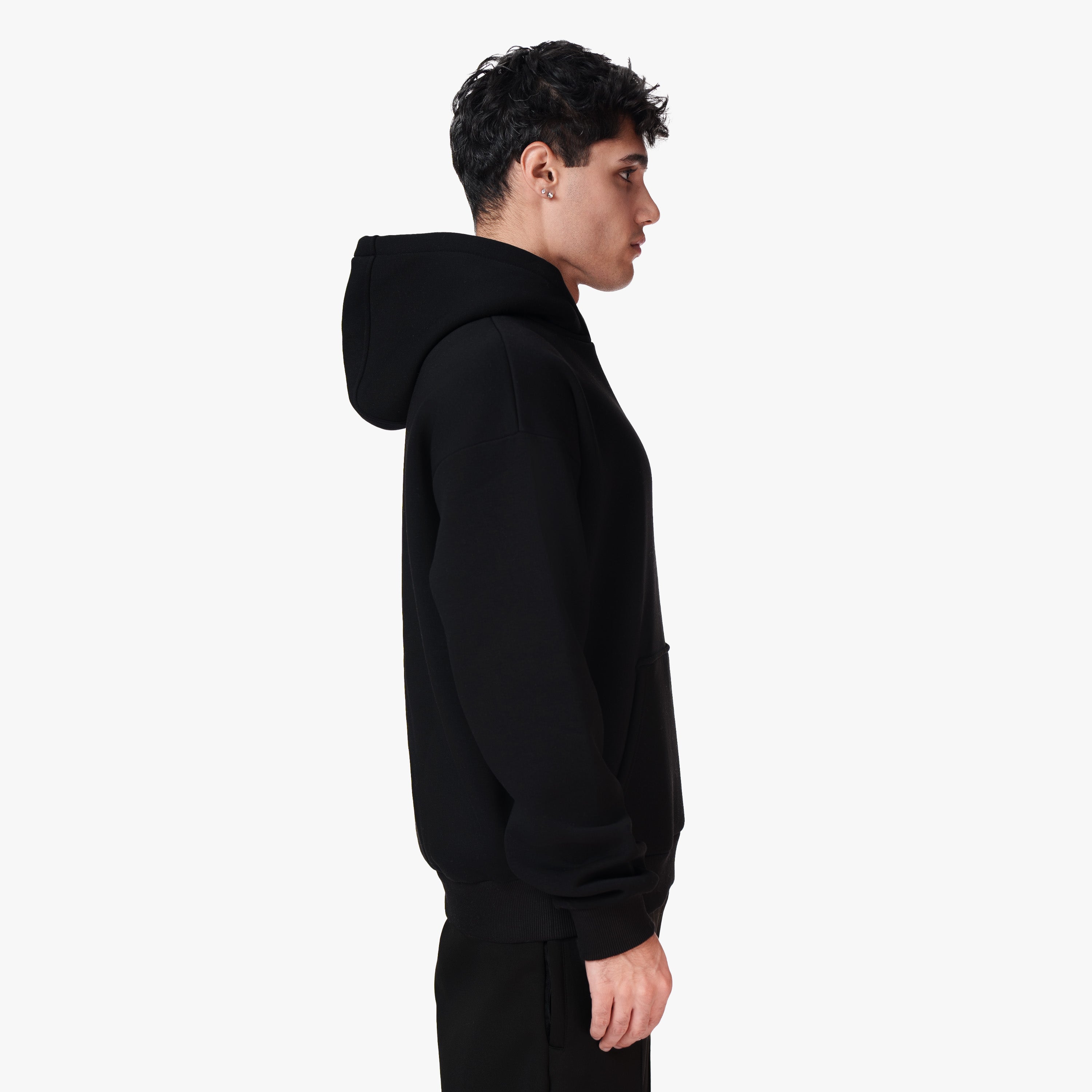 BASIC HOODIE BLACK